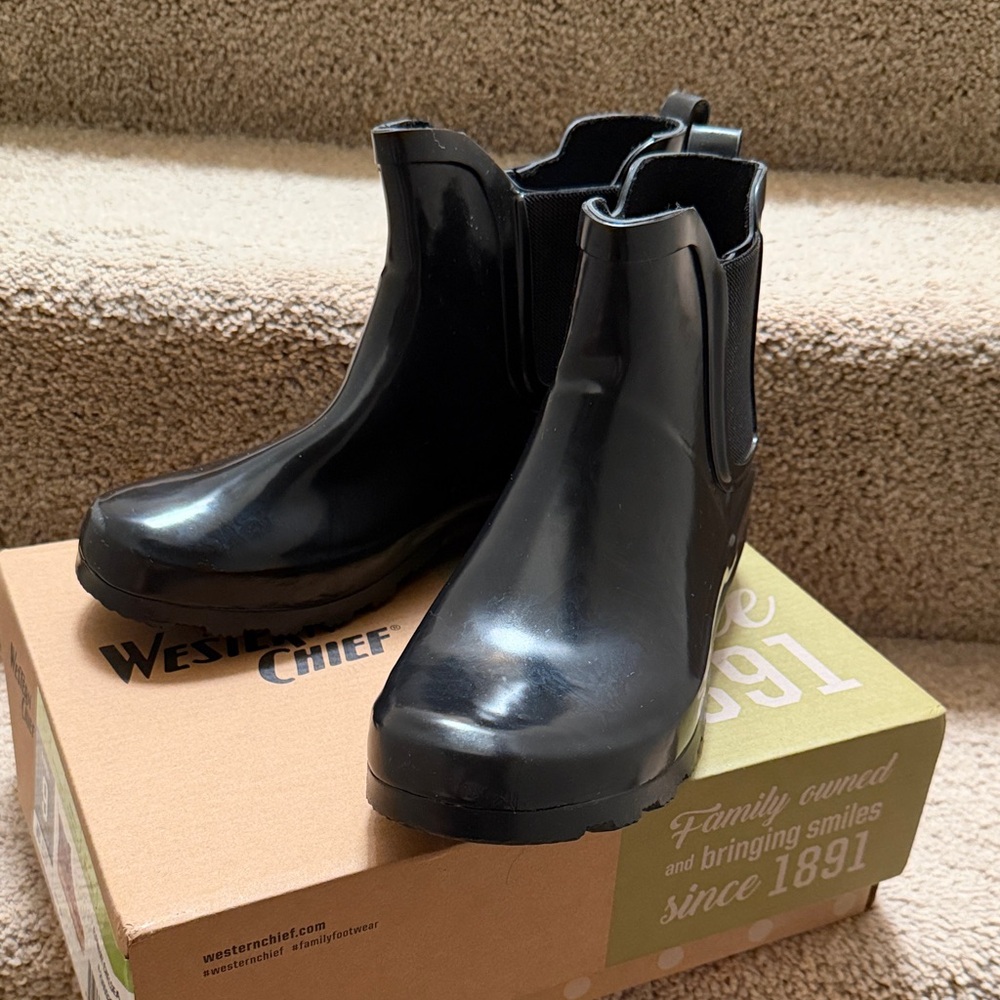 Western Chief Black Classic Chelsea Rain Booties